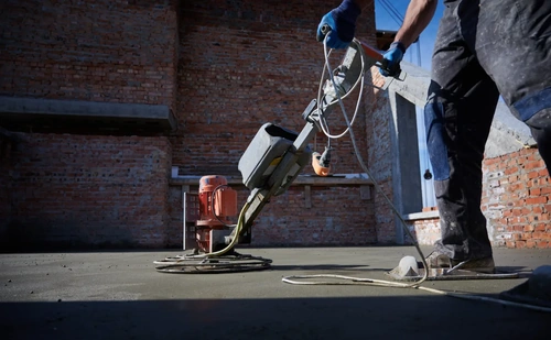 Micro pompe pour béton
