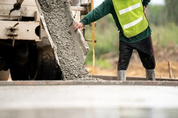 Coulage de béton prêt à l’emploi